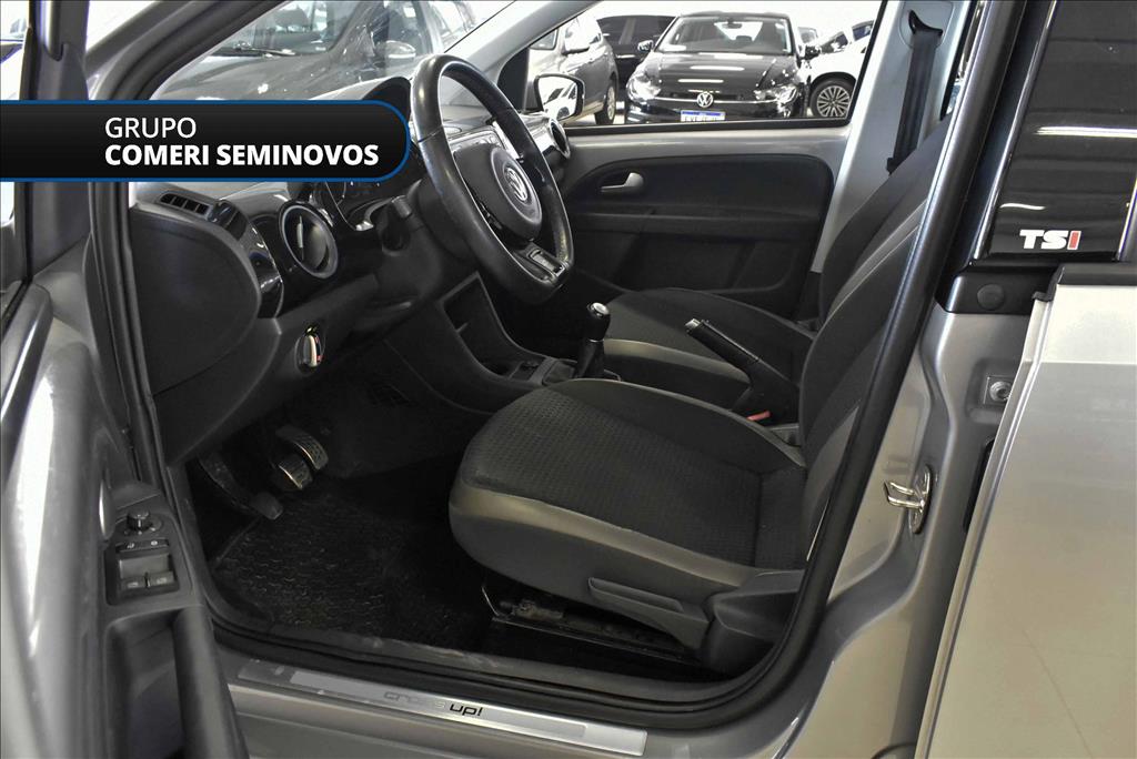 CROSS UP 1.0 TSI 12V FLEX 4P MANUAL13