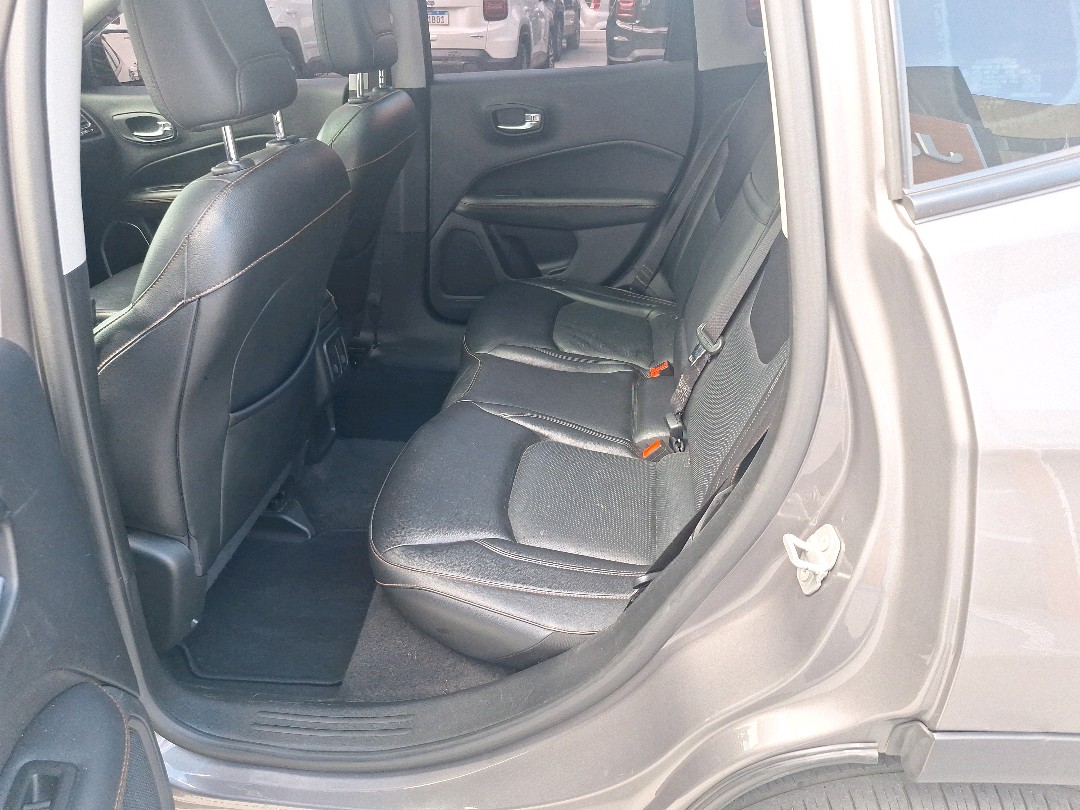 COMPASS 2.0 16V DIESEL LIMITED 4X4 AUTOMÁTICO10