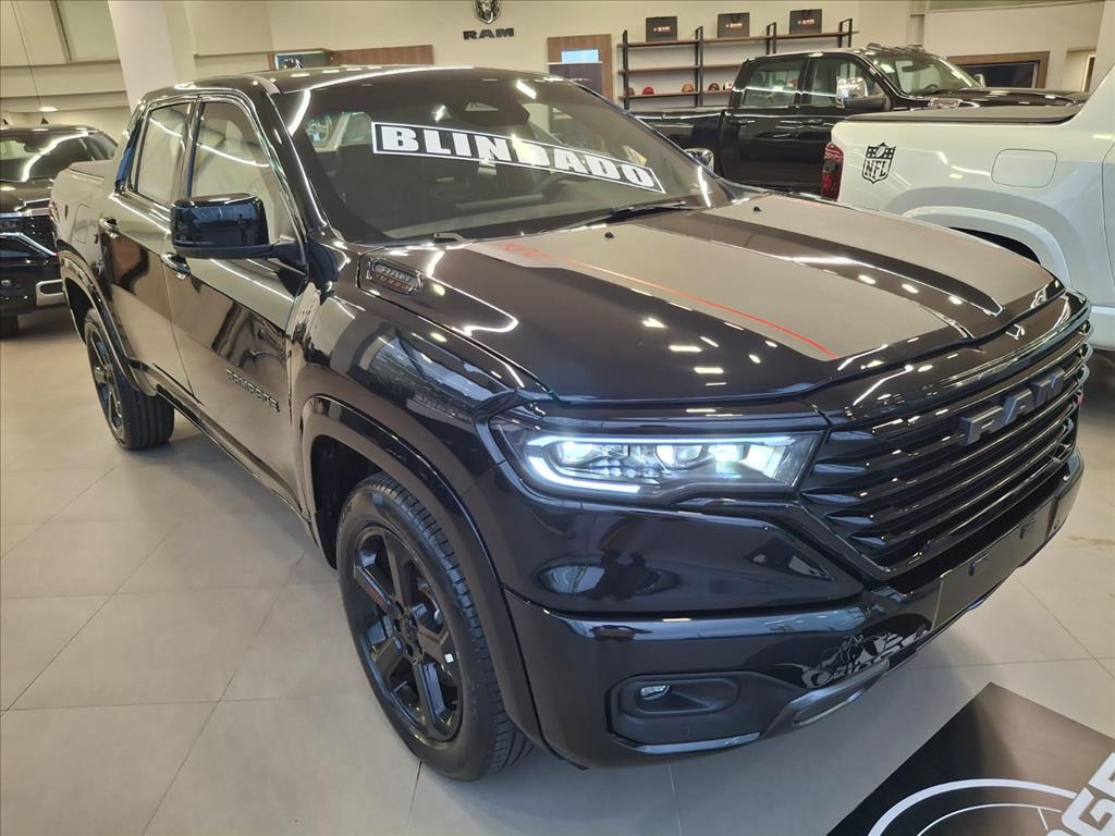 RAMPAGE 2.0 HURRICANE 4 TURBO GASOLINA R/T 4X4 AUTOMÁTICO1