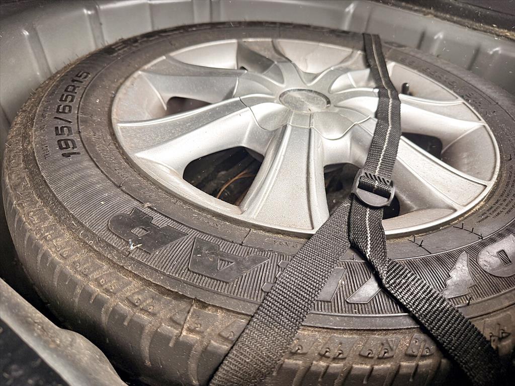 Citroën C4 - 2.0 EXCLUSIVE 16V FLEX 4P MANUAL