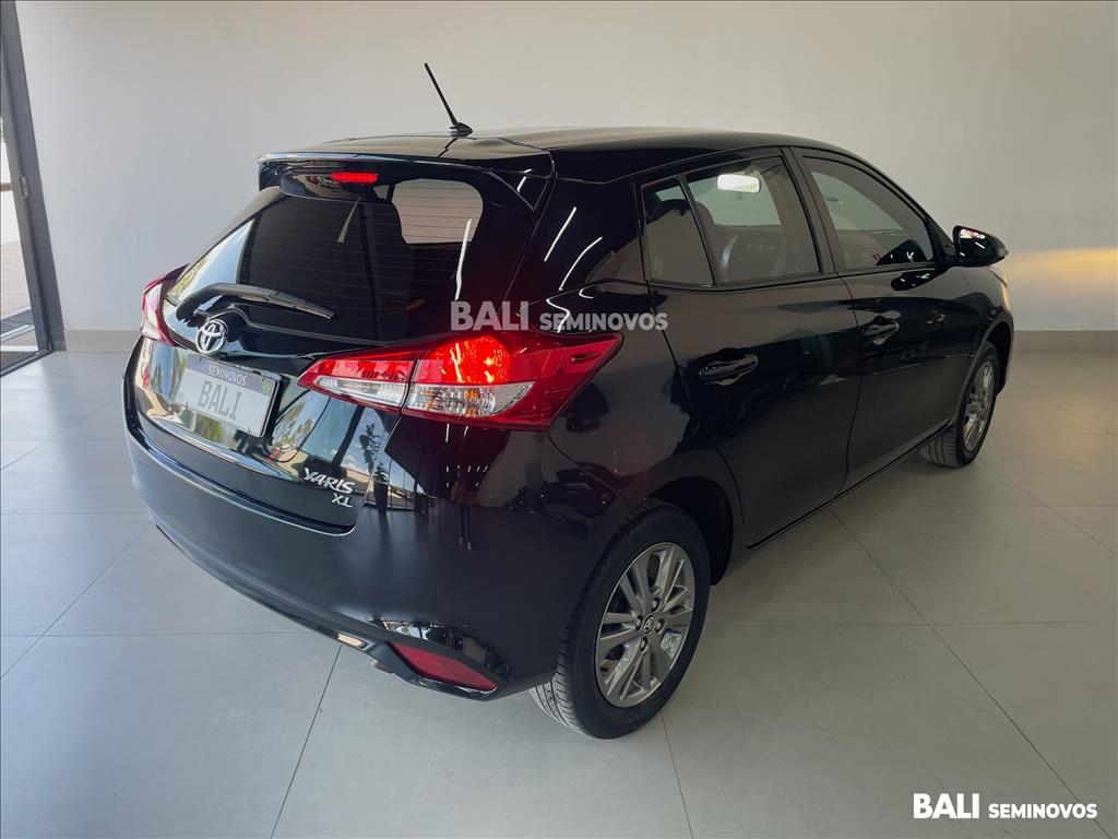 YARIS 1.5 16V FLEX XL PLUS CONNECT MULTIDRIVE5