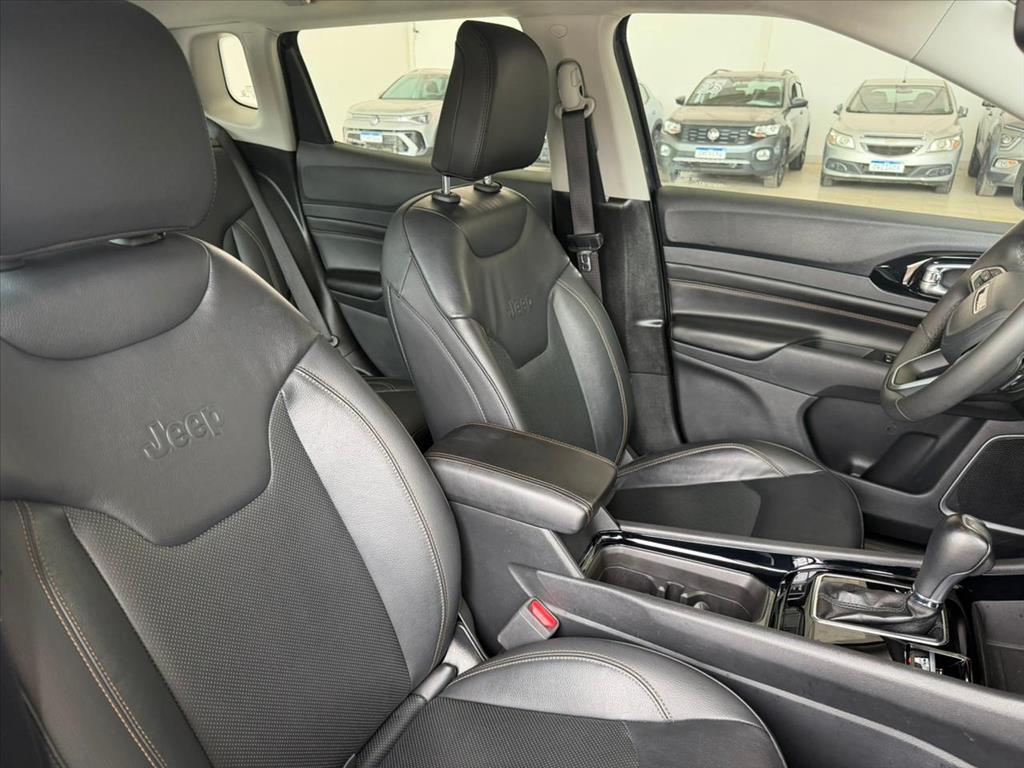 COMPASS 1.3 T270 TURBO FLEX LIMITED AT69