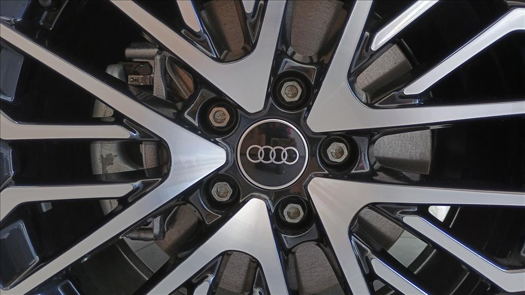 A3 2.0 40 TFSI GASOLINA SEDAN PERFORMANCE BLACK S-TRONIC9
