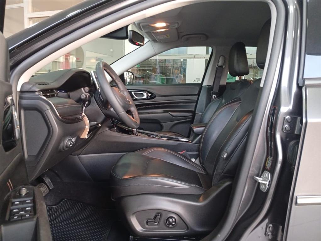 COMPASS 1.3 T270 TURBO FLEX LIMITED AT66