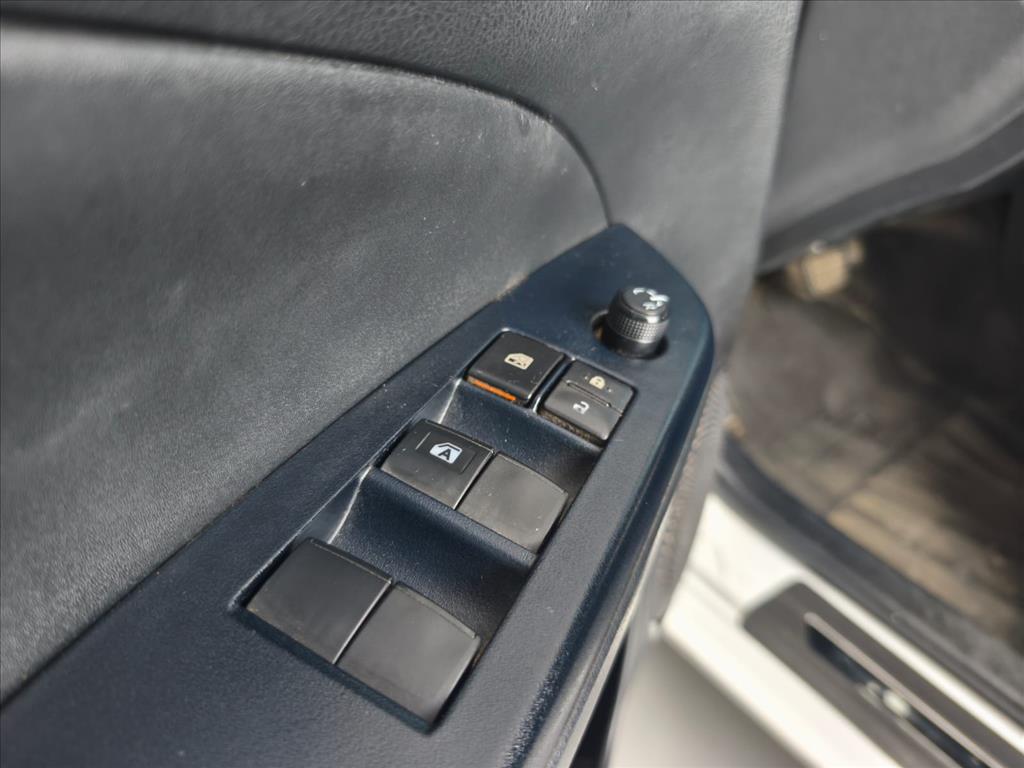 YARIS 1.5 16V FLEX SEDAN XL MULTIDRIVE11