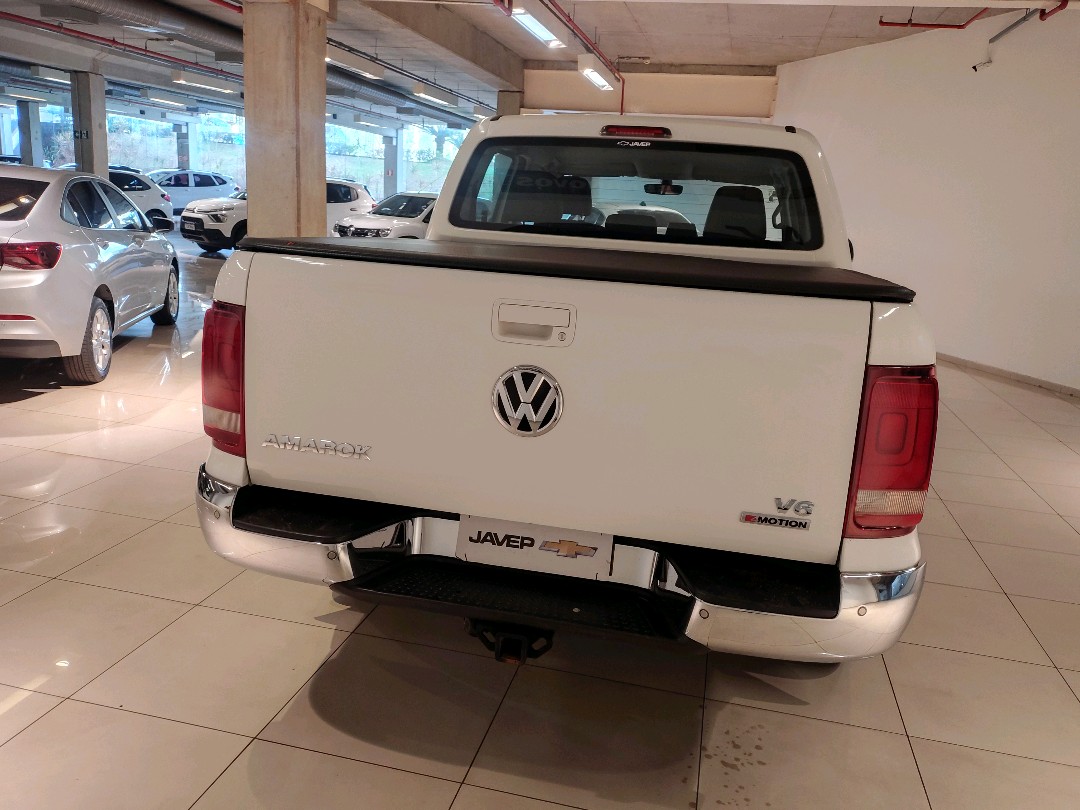 Volkswagen-AMAROK-3.0 V6 TDI DIESEL HIGHLINE CD 4MOTION AUTOMÁTICO