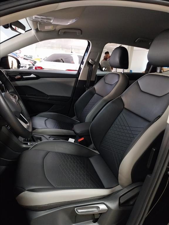 TAOS 1.4 250 TSI TOTAL FLEX COMFORTLINE AUTOMÁTICO