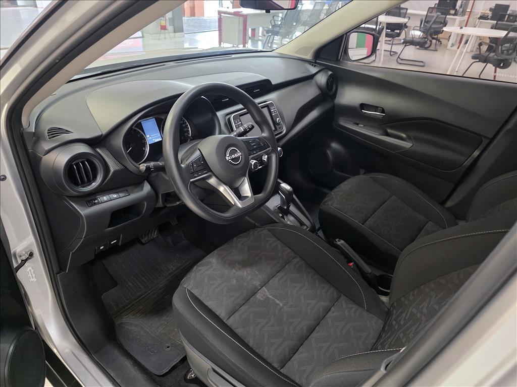 KICKS PLAY 1.6 16V FLEXSTART SENSE XTRONIC5