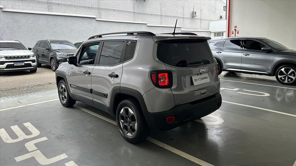 RENEGADE 1.8 16V FLEX 4P AUTOMÁTICO11
