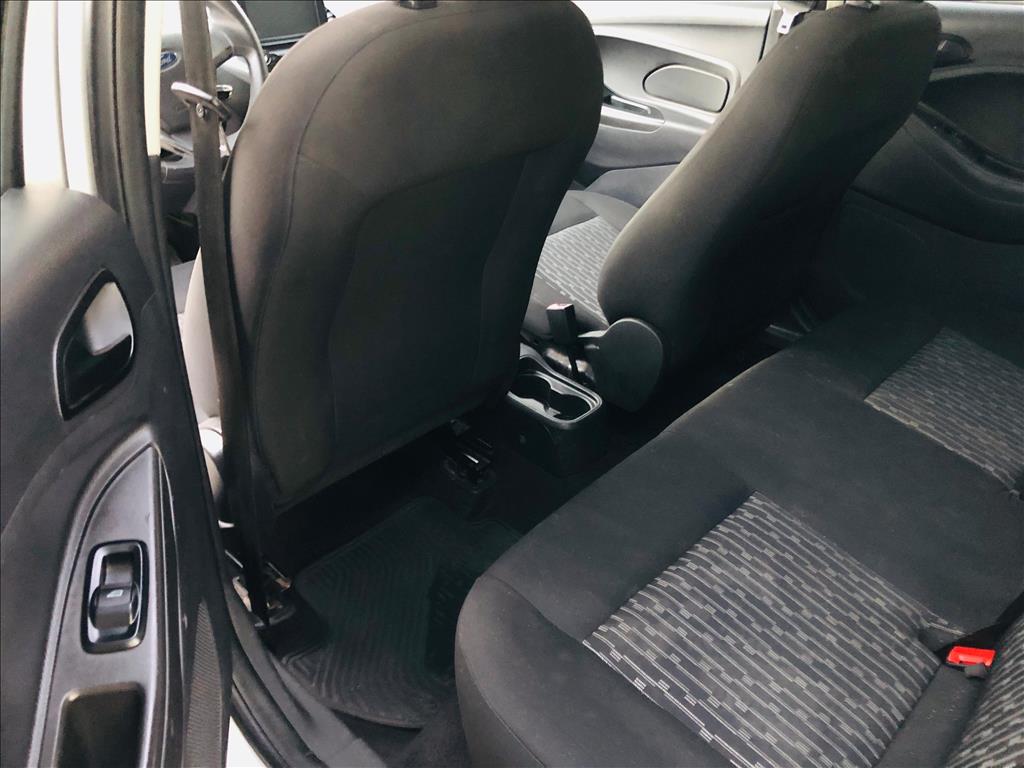 KA 1.0 TI-VCT FLEX SE SEDAN MANUAL9