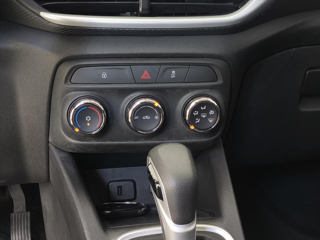 TRACKER 1.0 TURBO FLEX AUTOMÁTICO6