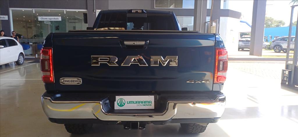 3500 6.7 I6 TURBO DIESEL LARAMIE CD 4X4 AUTOMÁTICO5