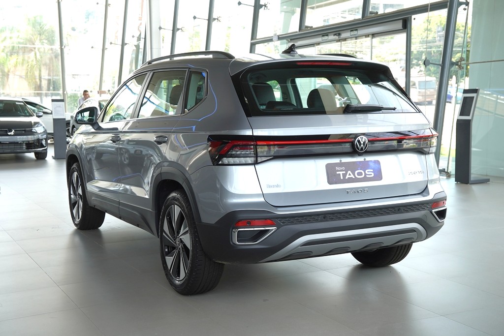 TAOS 1.4 250 TSI TOTAL FLEX COMFORTLINE AUTOMÁTICO5