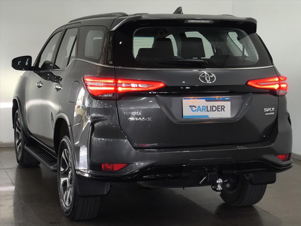 HILUX SW4 2.8 D-4D TURBO DIESEL SRX PLATINUM 7L 4X4 AUTOMÁTICO13