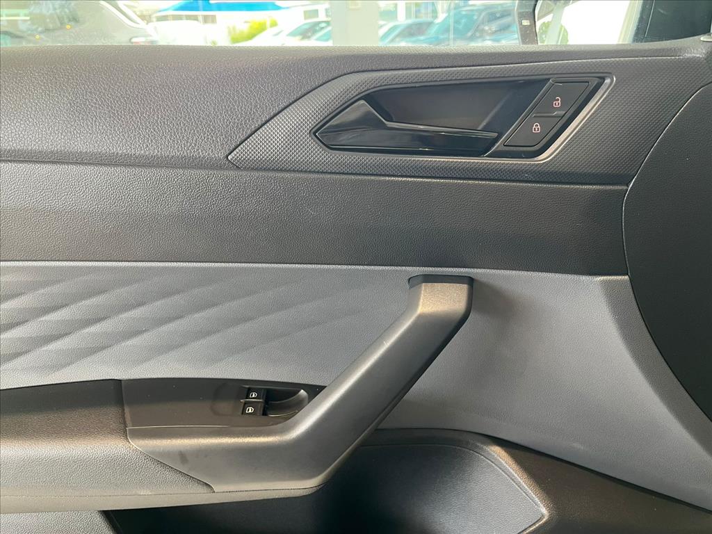 POLO 1.0 MPI TRACK MANUAL17