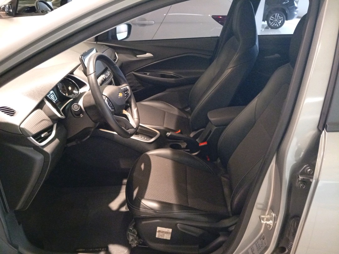 Chevrolet Onix Plus 1.0 Turbo Flex LTZ Automático - foto 9