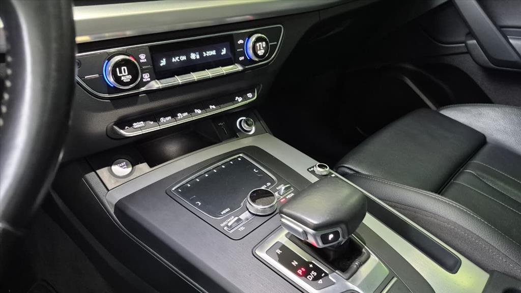 Q5 2.0 TFSI GASOLINA PRESTIGE PLUS S TRONIC10