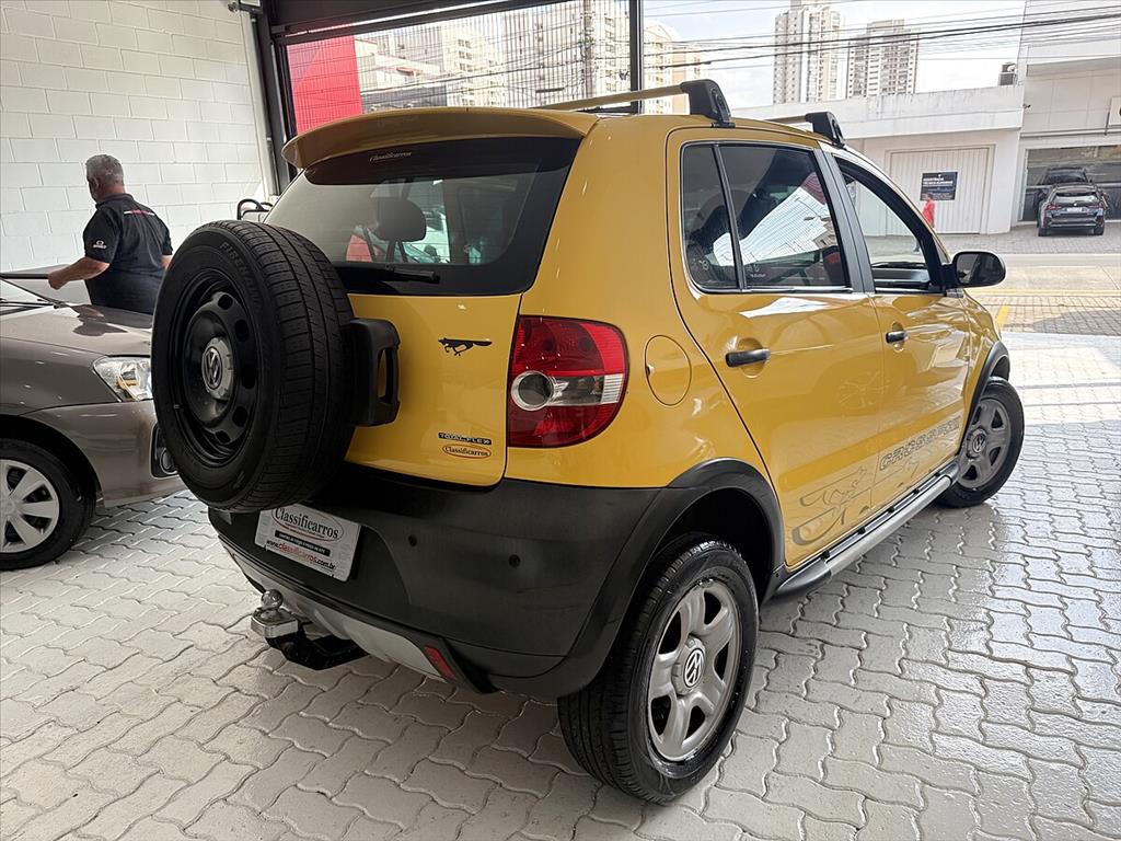 Volkswagen Crossfox - 1.6 MI FLEX 8V 4P MANUAL