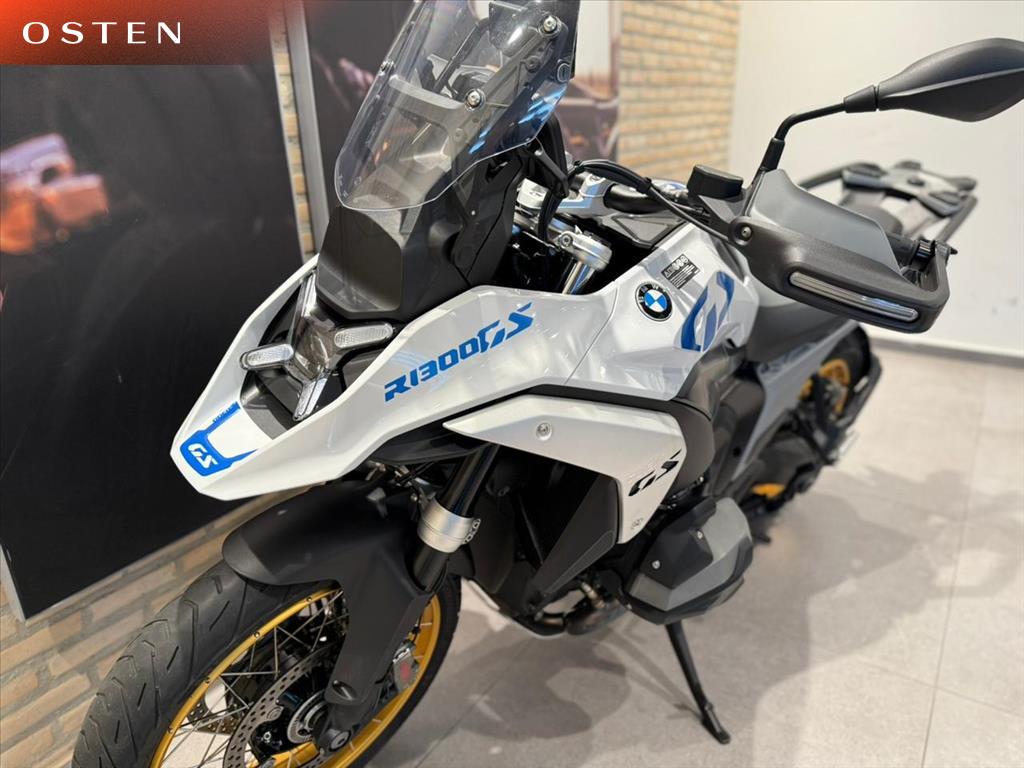 BMW Motorrad-R-1300 GS PLUS