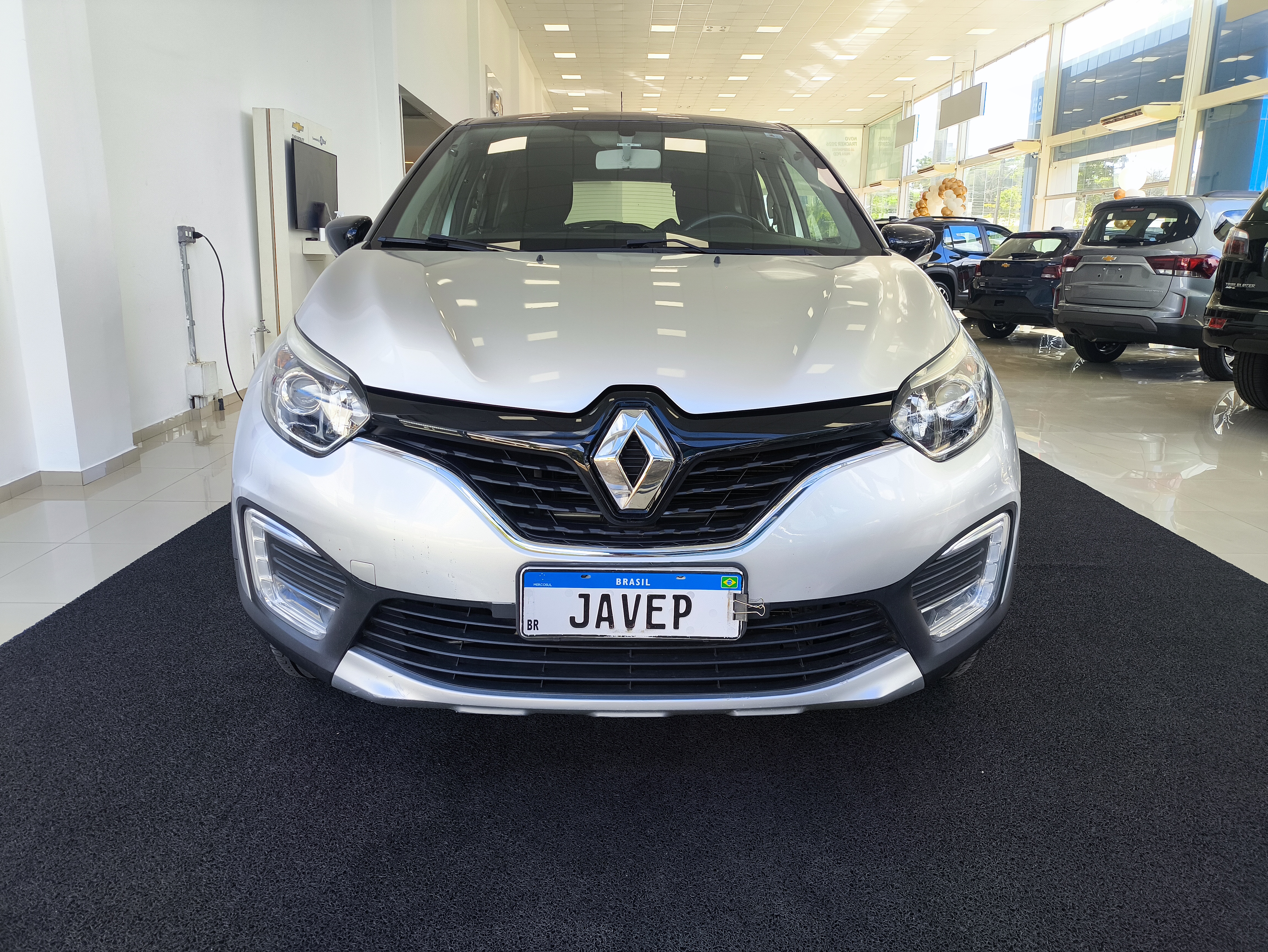 Renault-CAPTUR-1.6 16V SCE FLEX LIFE X-TRONIC