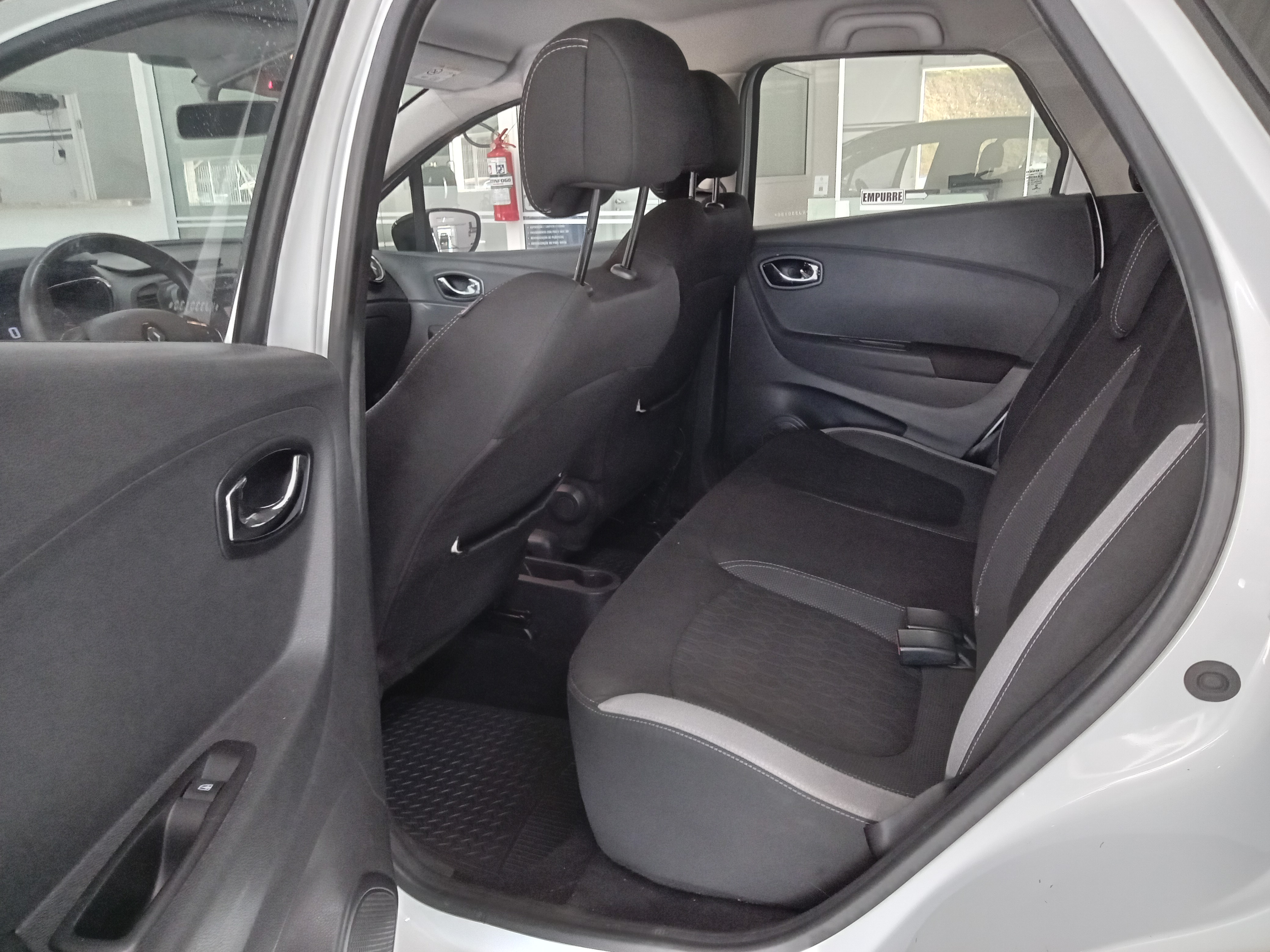 CAPTUR 1.6 16V SCE FLEX ZEN MANUAL10