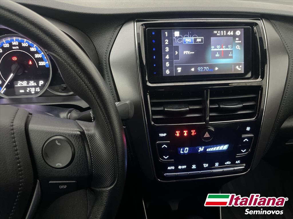 YARIS 1.5 16V FLEX XL MULTIDRIVE9