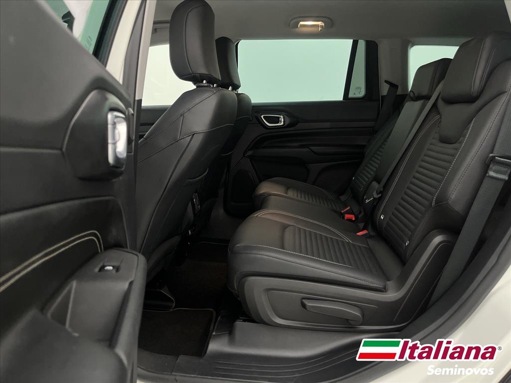 COMMANDER 1.3 T270 TURBO FLEX LONGITUDE AT6