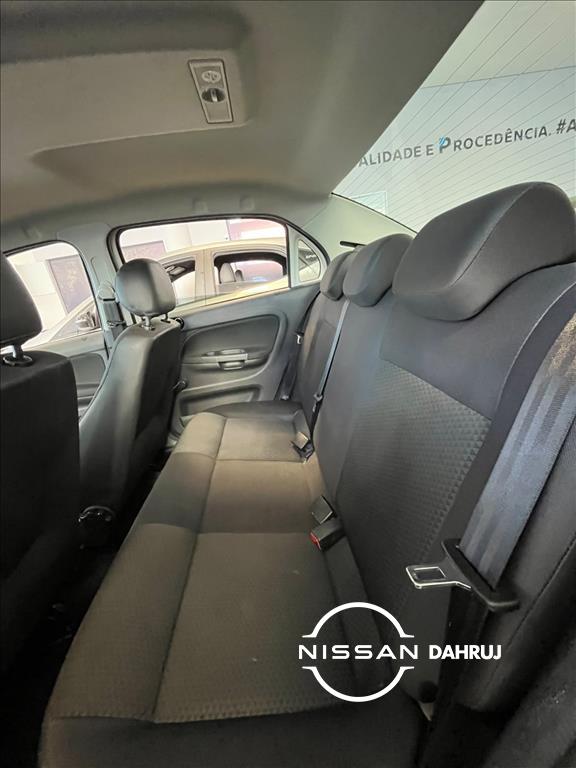 VOYAGE 1.0 12V MPI TOTALFLEX 4P MANUAL9