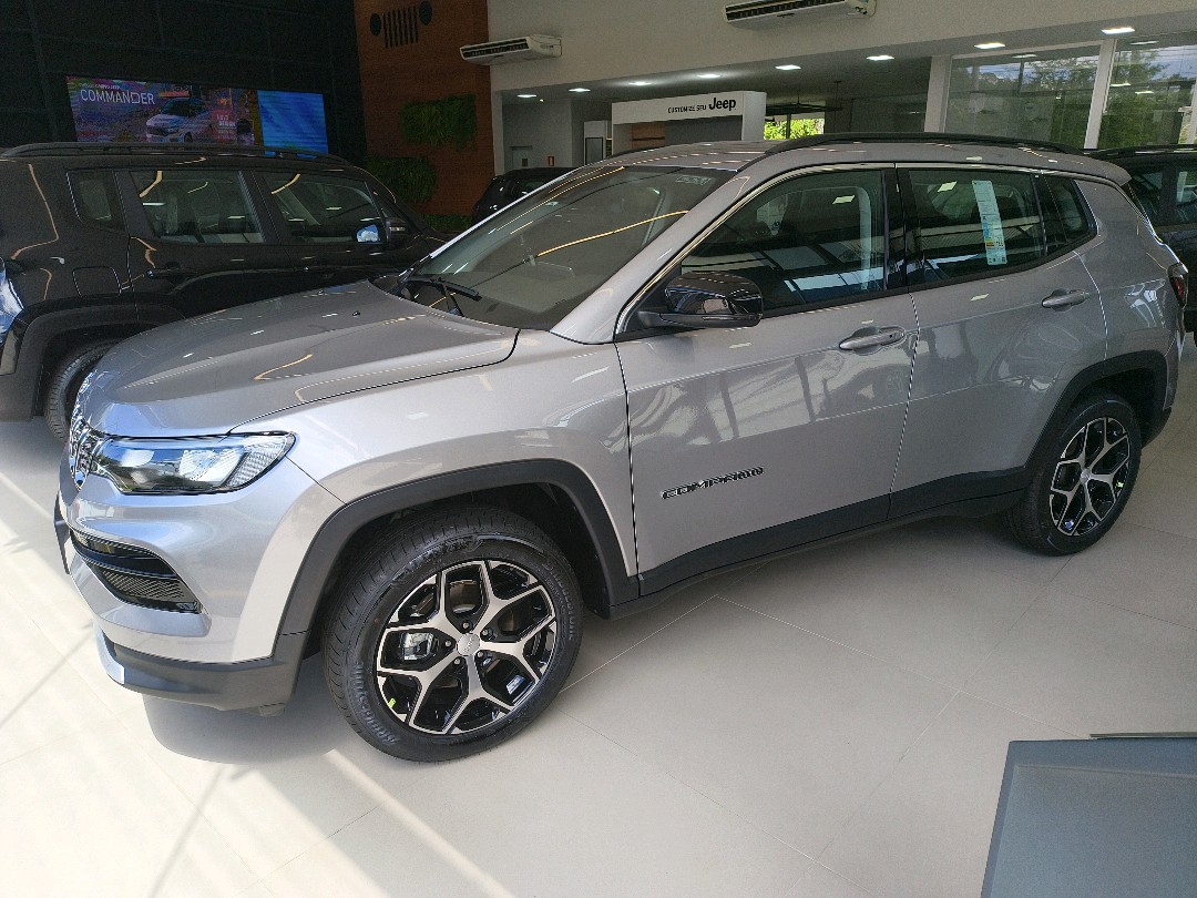 COMPASS 1.3 T270 TURBO FLEX LONGITUDE AT62