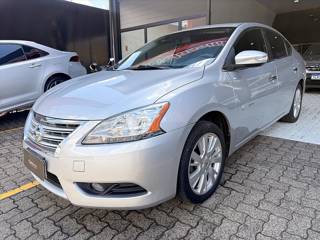 Nissan Sentra - 2.0 SL 16V FLEX 4P AUTOMÁTICO