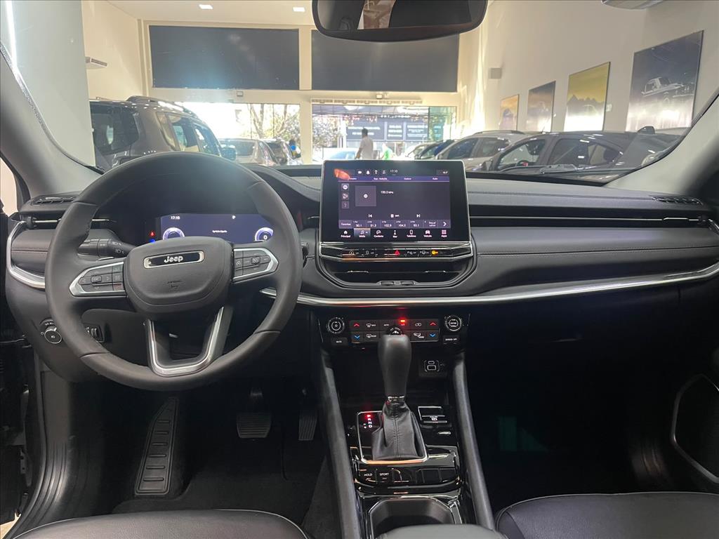COMPASS 1.3 T270 TURBO FLEX LIMITED AT68