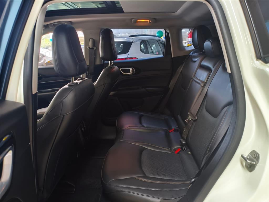 COMPASS 1.3 T270 TURBO FLEX LIMITED AT69