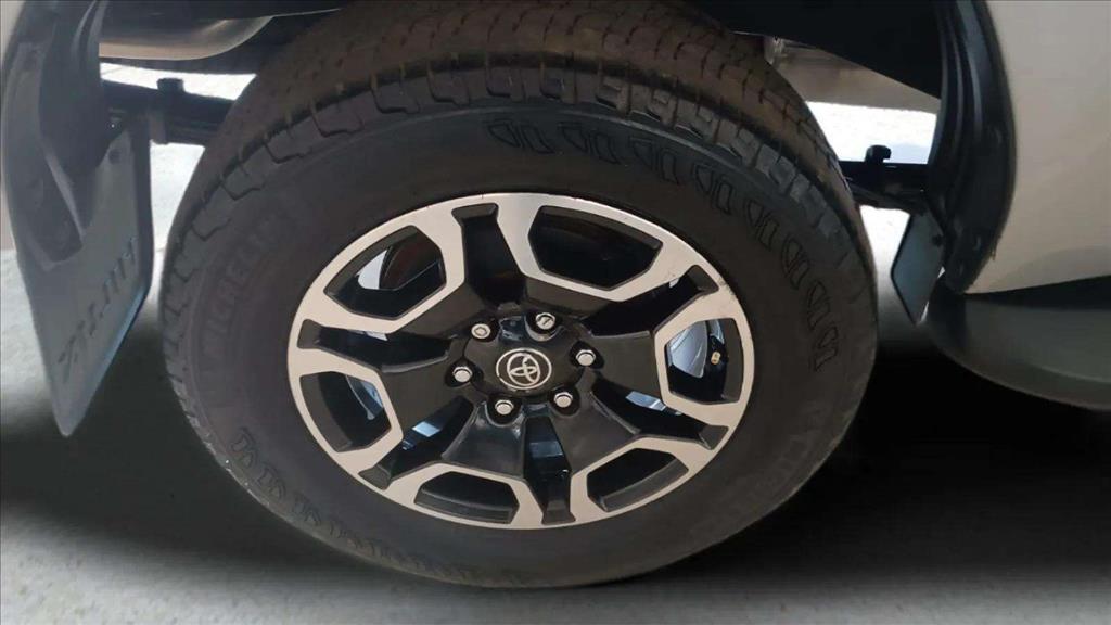 HILUX 2.8 D-4D TURBO DIESEL CD SRX 4X4 AUTOMÁTICO10