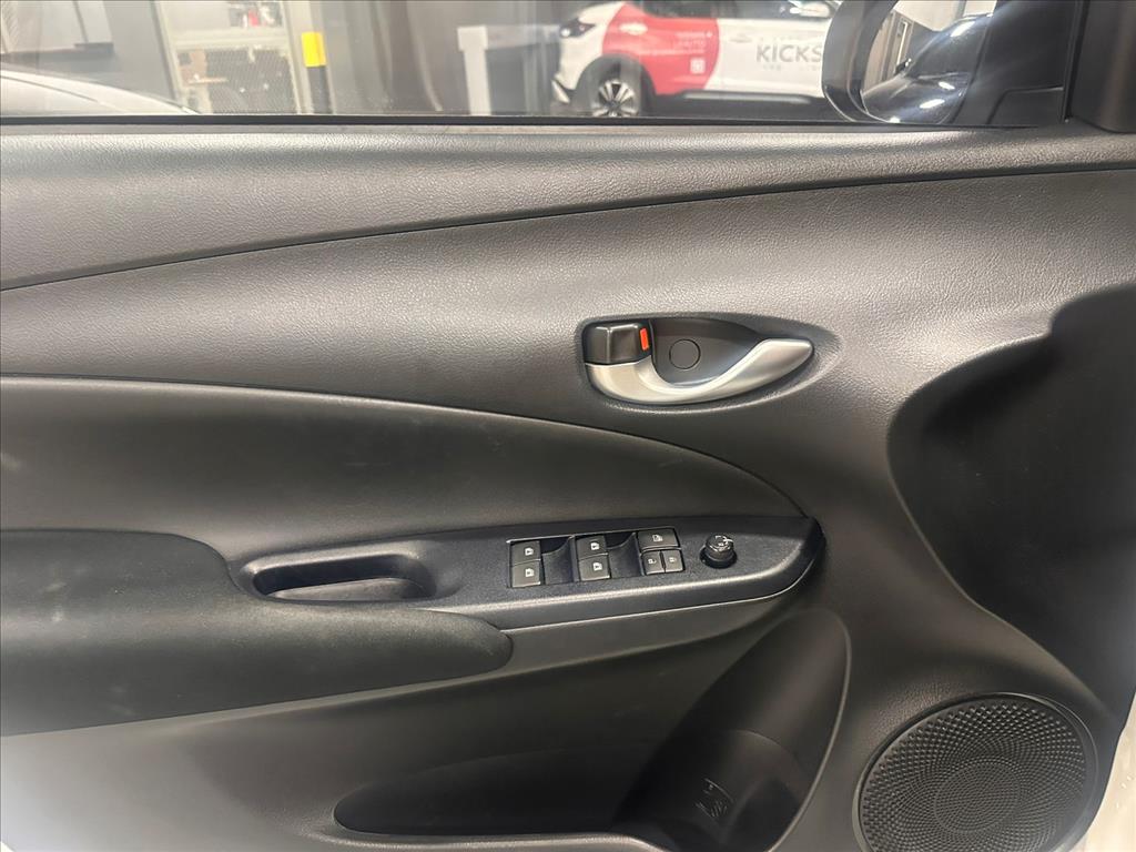 YARIS 1.5 16V FLEX XL PLUS CONNECT MULTIDRIVE7