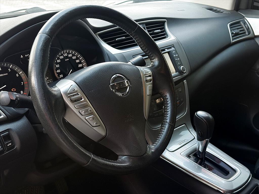 Nissan Sentra - 2.0 SL 16V FLEX 4P AUTOMÁTICO