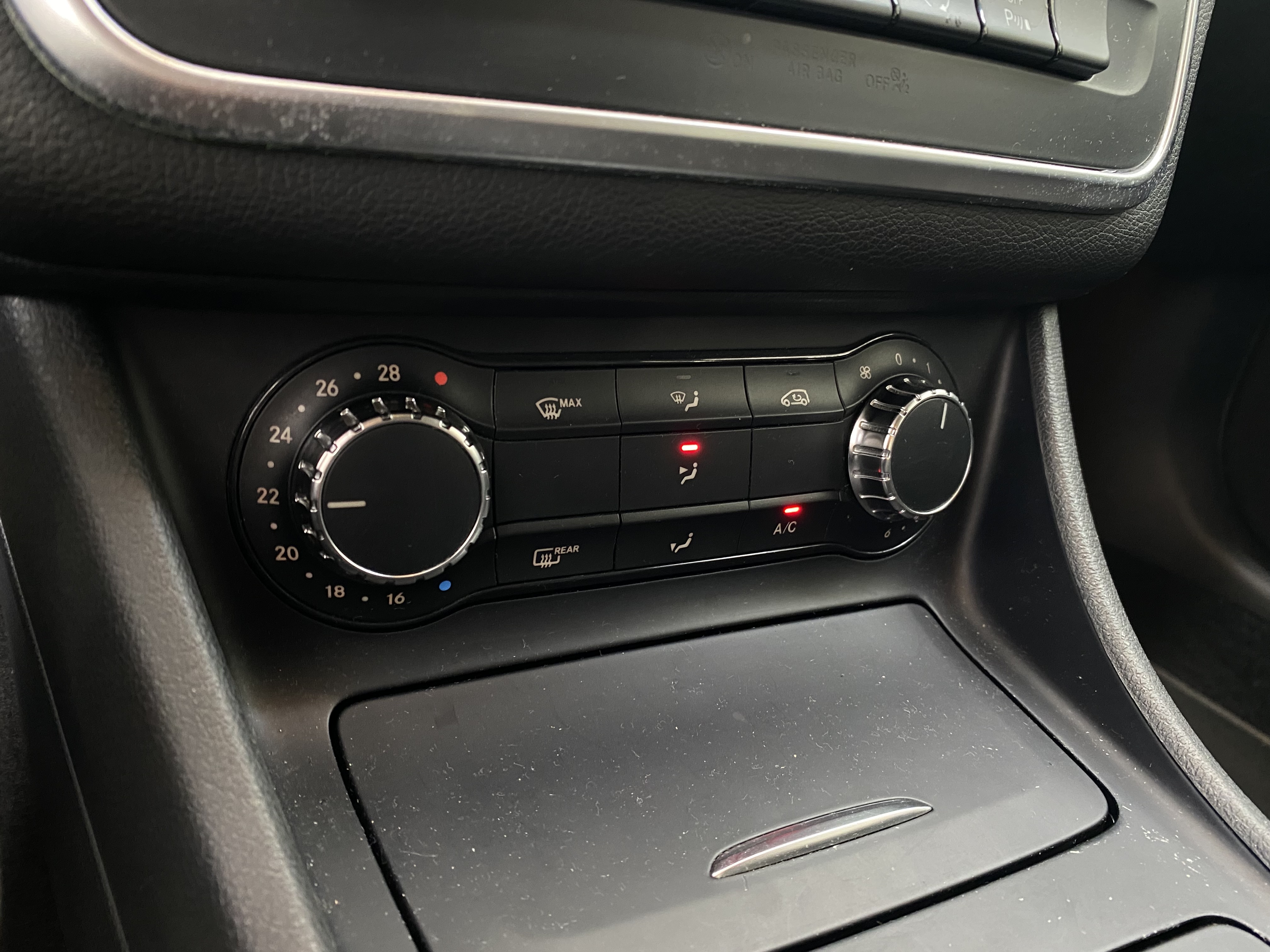 GLA 200 1.6 CGI STYLE 16V TURBO FLEX 4P AUTOMÁTICO9
