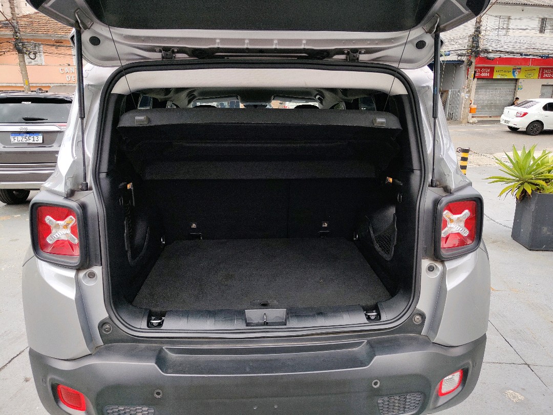 RENEGADE 1.8 16V FLEX SPORT 4P AUTOMÁTICO4