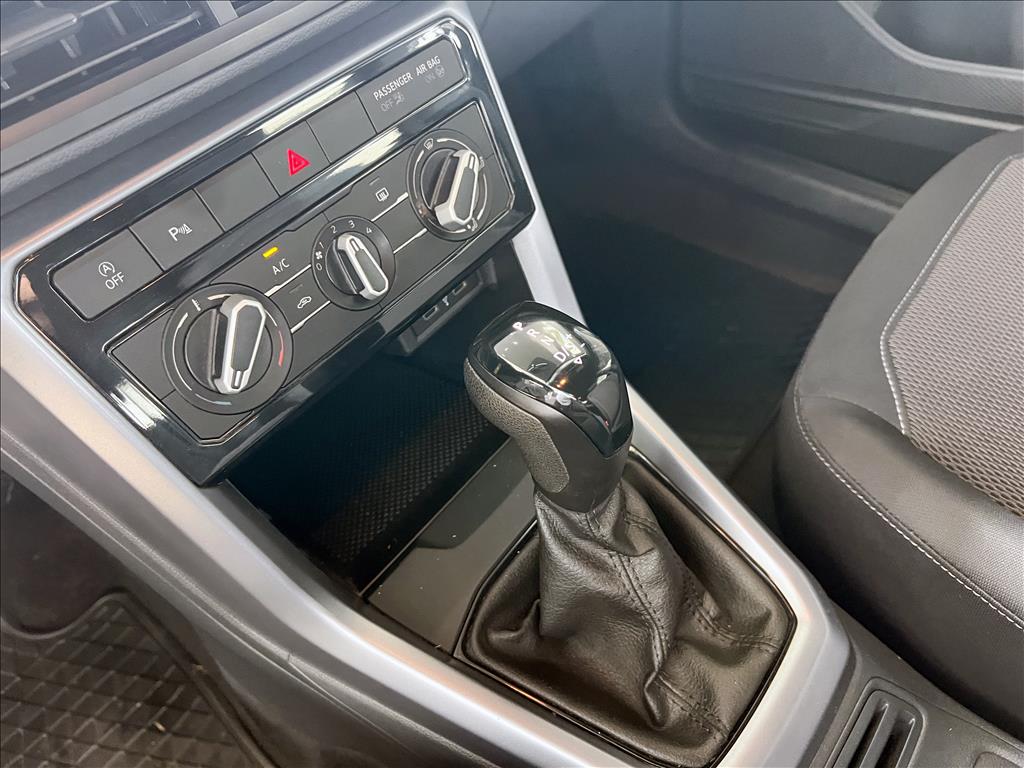 T-CROSS 1.0 200 TSI TOTAL FLEX AUTOMÁTICO12