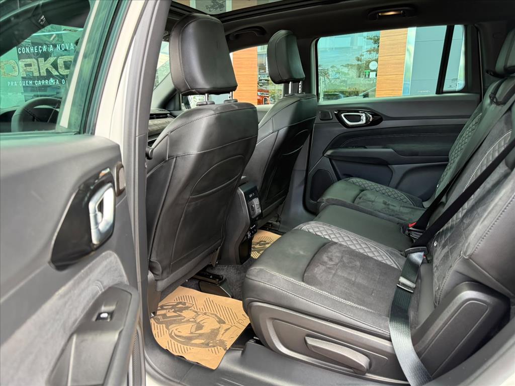 Jeep-COMMANDER-2.0 HURRICANE 4 TURBO GASOLINA BLACKHAWK AT9