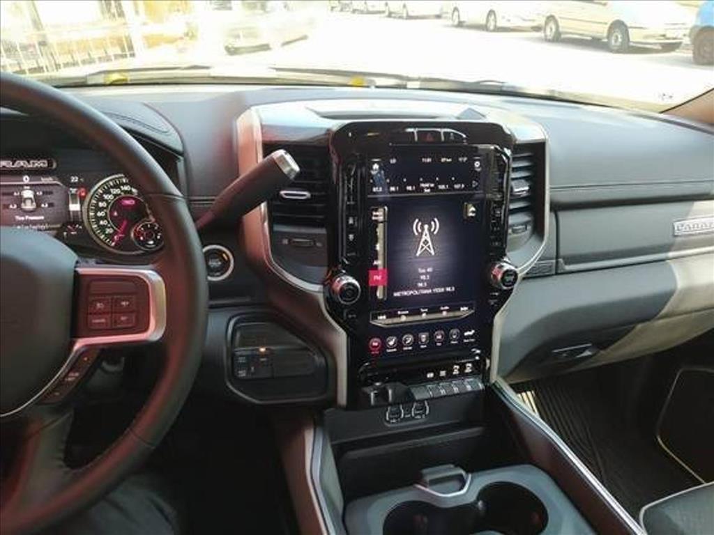 2500 6.7 I6 TURBO DIESEL LARAMIE CD 4X4 AUTOMÁTICO8