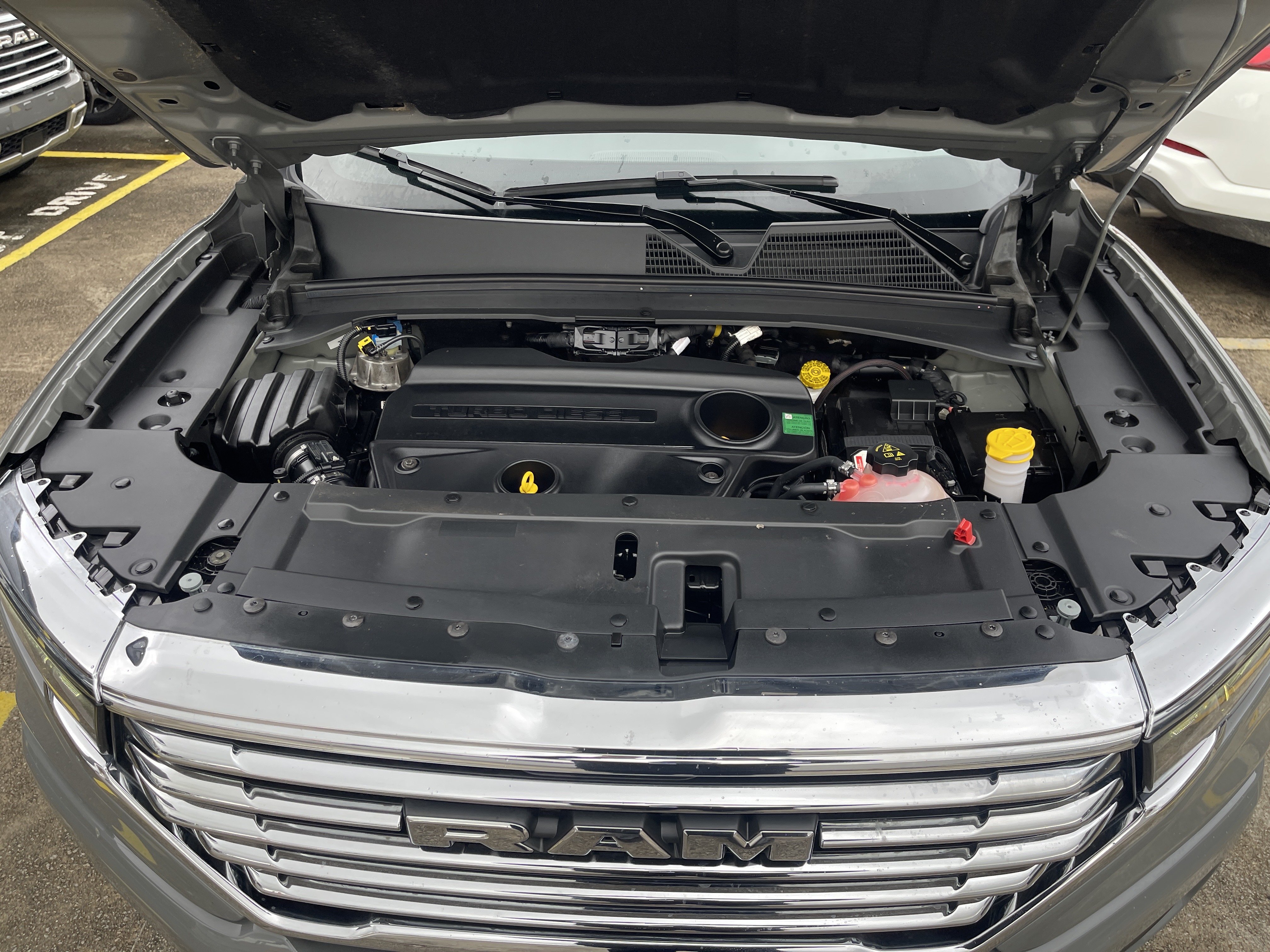 RAMPAGE 2.0 TURBO DIESEL LARAMIE 4X4 AUTOMÁTICO7