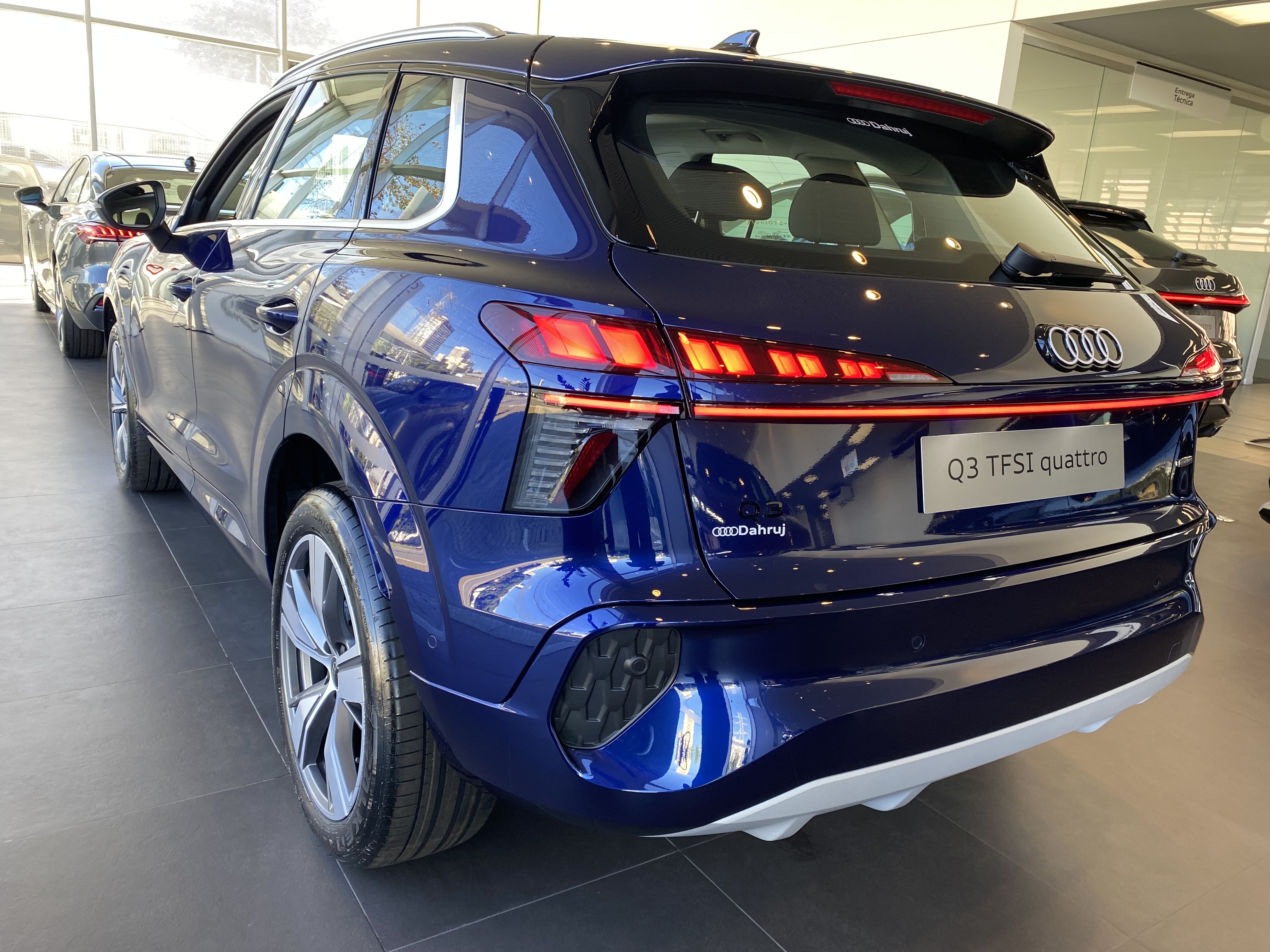 Q3 2.0 TFSI GASOLINA LAUNCH EDITION QUATTRO S TRONIC16
