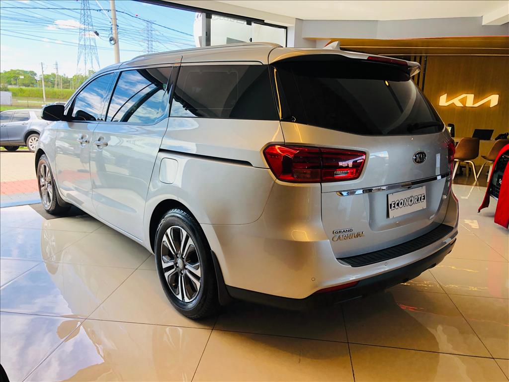 CARNIVAL 3.3 EX V6 24V GASOLINA 4P AUTOMATICO5