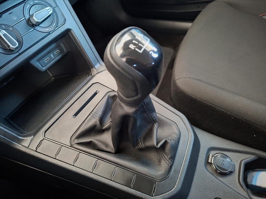 POLO 1.0 MPI TRACK MANUAL10