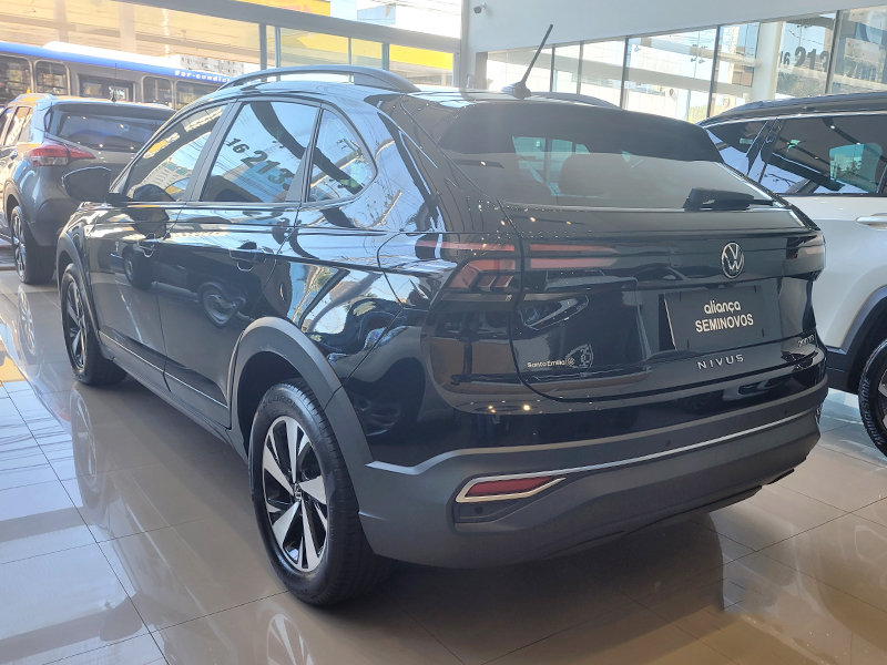 NIVUS 1.0 200 TSI TOTAL FLEX COMFORTLINE AUTOMÁTICO5