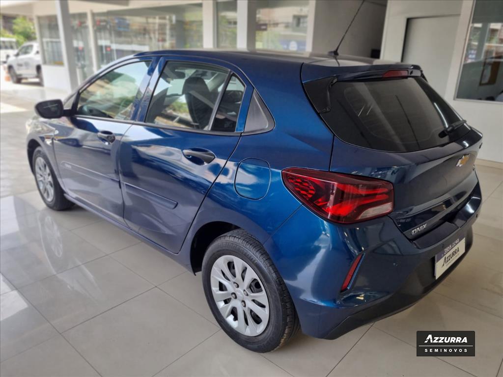 ONIX PLUS 1.0 TURBO FLEX AUTOMÁTICO5