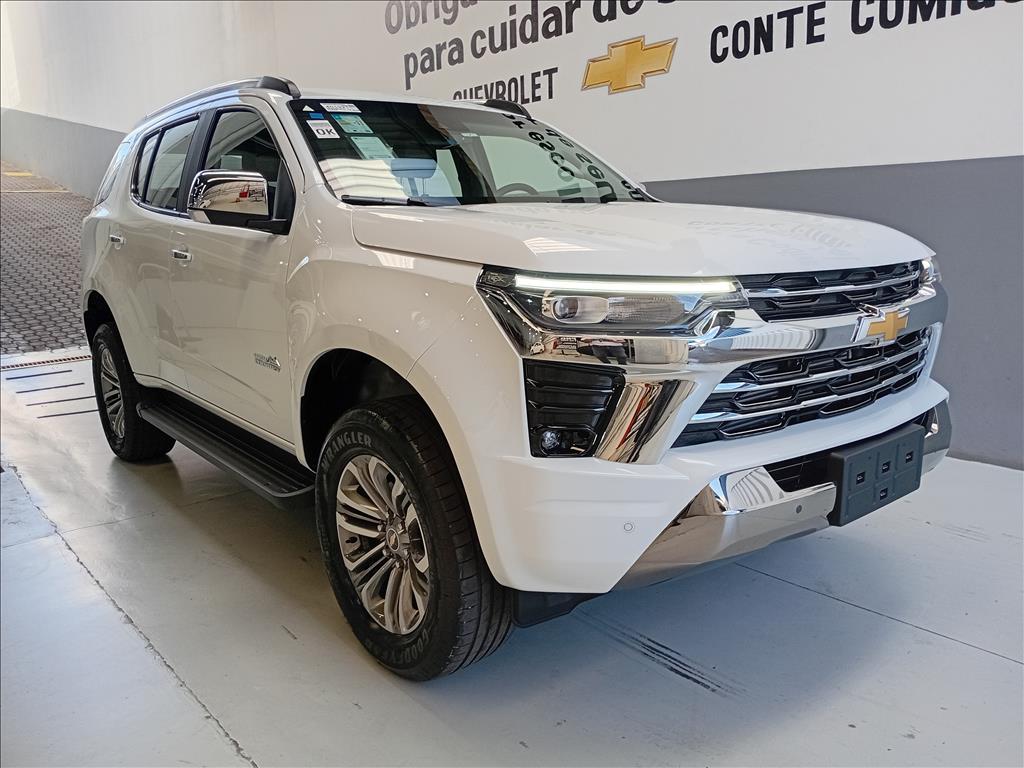 TRAILBLAZER 2.8 16V TURBO DIESEL HIGH COUNTRY 7L 4X4 AUTOMÁTICO