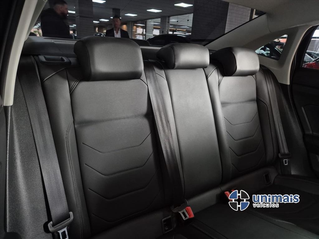 VOLKSWAGEN VIRTUS 1.0 200 TSI COMFORTLINE AUTOMÁTICO — foto 19