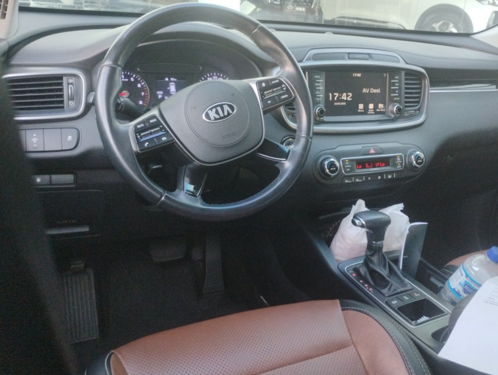 Kia Motors-SORENTO-2.4 16V GASOLINA EX 7L AUTOMÁTICO