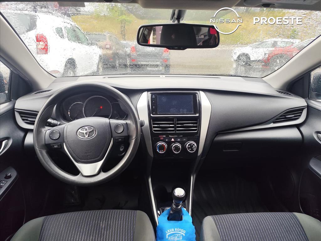 YARIS 1.5 16V FLEX SEDAN XL MANUAL8